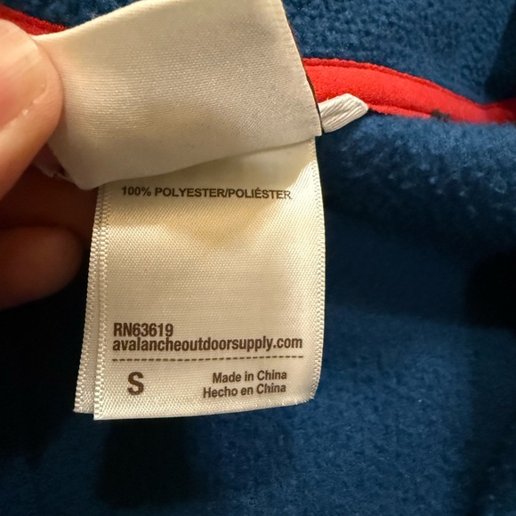 Avalanche Teal Blue pullover - Picture 7 of 12